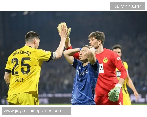 英超焦点战里昂与本菲卡互交白卷争议判罚引发全场热议