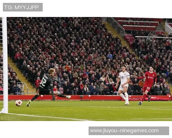 欧联杯经典对决利物浦绝杀尤文图斯全场沸腾瞬间回顾